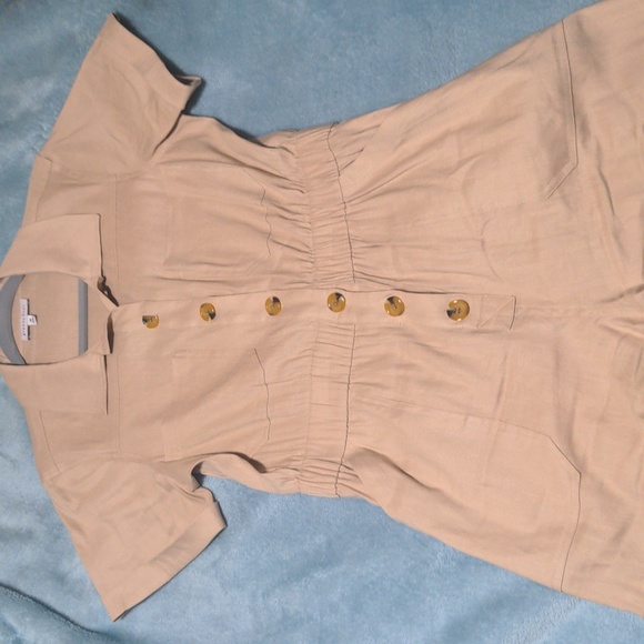 Classic Designer Khaki Romper - Picture 4 of 4